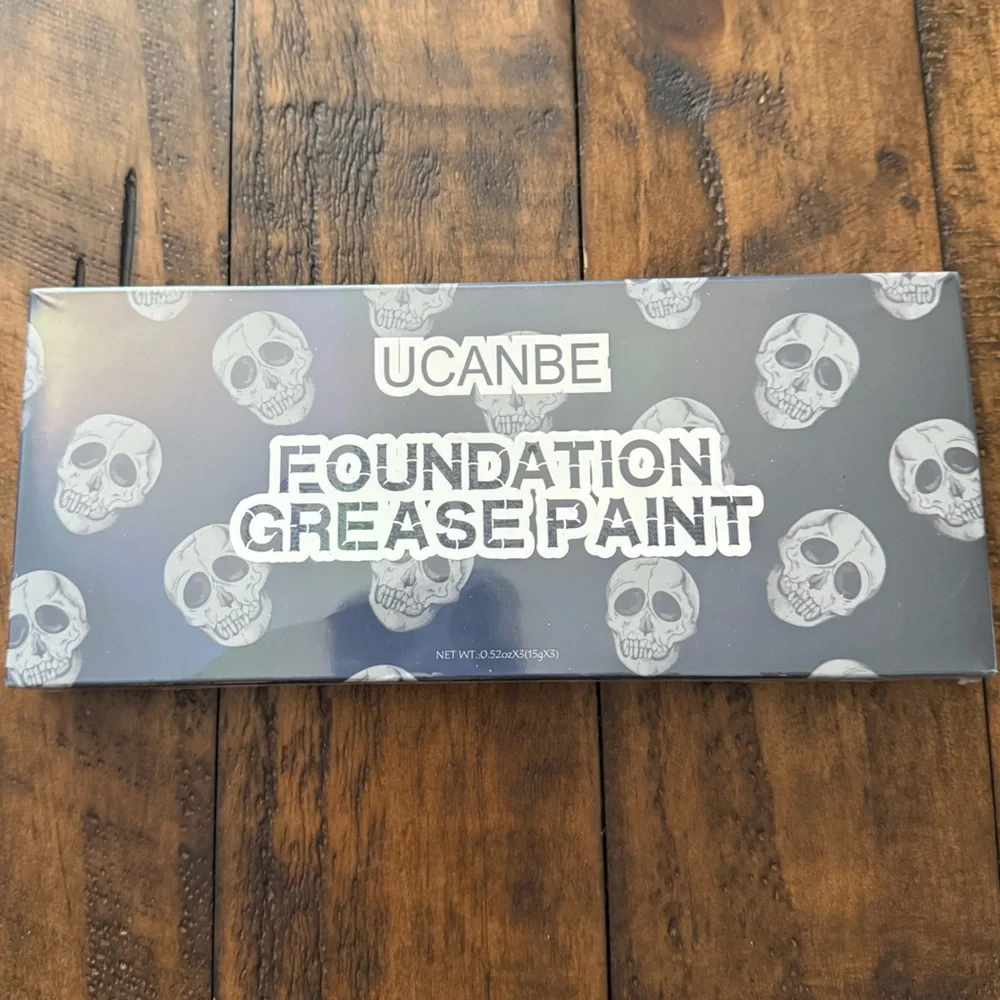 NWT UCANBE Face Paint Set Goth White, Black and Red with Brushes